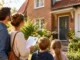 Erstbesichtigung Haus: Detaillierte Checkliste für Familien, die ihr erstes Eigenheim kaufen